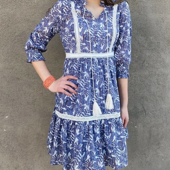 The Korner blue printed palm print and white lace dress nwot size S - Picture 9 of 9